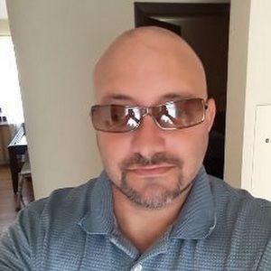 Meet your Posher, Chris